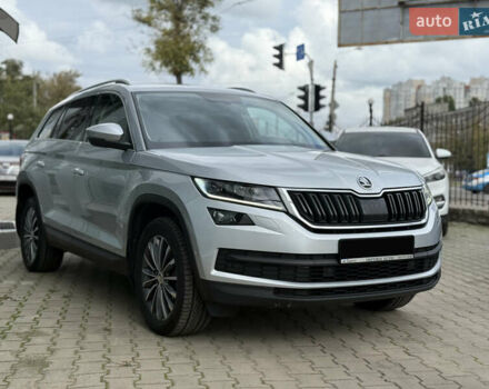 Серый Шкода Kodiaq, объемом двигателя 1.97 л и пробегом 136 тыс. км за 30000 $, фото 1 на Automoto.ua