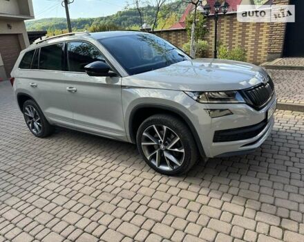 Серый Шкода Kodiaq, объемом двигателя 1.97 л и пробегом 177 тыс. км за 35800 $, фото 1 на Automoto.ua