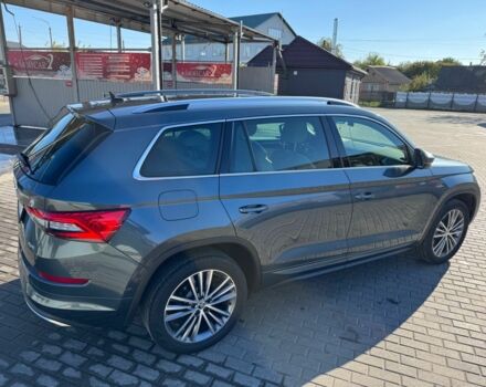 Серый Шкода Kodiaq, объемом двигателя 2 л и пробегом 228 тыс. км за 31111 $, фото 1 на Automoto.ua