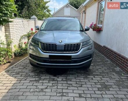 Серый Шкода Kodiaq, объемом двигателя 1.97 л и пробегом 102 тыс. км за 35000 $, фото 1 на Automoto.ua