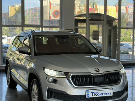 Серый Шкода Kodiaq, объемом двигателя 2 л и пробегом 180 тыс. км за 29500 $, фото 1 на Automoto.ua
