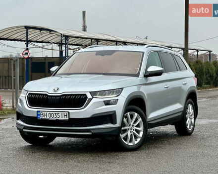 Серый Шкода Kodiaq, объемом двигателя 1.97 л и пробегом 77 тыс. км за 29999 $, фото 1 на Automoto.ua
