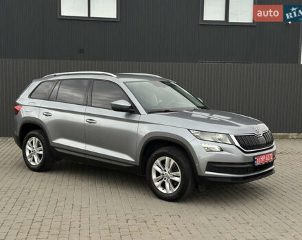Серый Шкода Kodiaq, объемом двигателя 2 л и пробегом 167 тыс. км за 29000 $, фото 1 на Automoto.ua