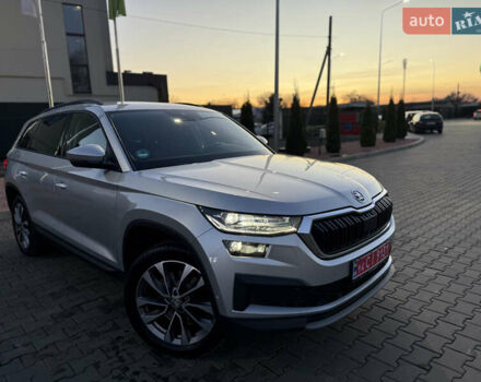 Серый Шкода Kodiaq, объемом двигателя 1.97 л и пробегом 259 тыс. км за 29499 $, фото 1 на Automoto.ua