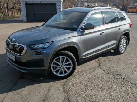 Шкода Kodiaq 2022 у Одесі на Automoto.ua Сірий Шкода Kodiaq, об'ємом двигуна 1.97 л та пробігом 43 тис. км за 40800 $, фото 1 на Automoto.ua