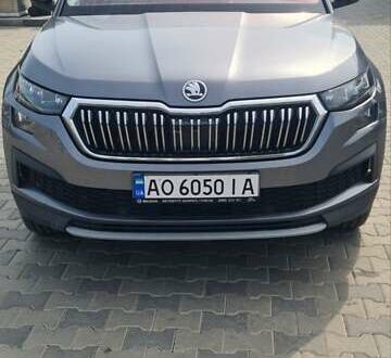 Шкода Kodiaq 2022 в Иршава на Automoto.ua Серый Шкода Kodiaq, объемом двигателя 1.97 л и пробегом 75 тыс. км за 37999 $, фото 1 на Automoto.ua