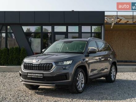 Шкода Kodiaq 2022 в Черновцах на Automoto.ua Серый Шкода Kodiaq, объемом двигателя 1.97 л и пробегом 48 тыс. км за 36900 $, фото 1 на Automoto.ua
