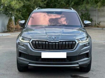 Шкода Kodiaq 2022 у Кривому Розі на Automoto.ua Сірий Шкода Kodiaq, об'ємом двигуна 2 л та пробігом 58 тис. км за 34999 $, фото 1 на Automoto.ua