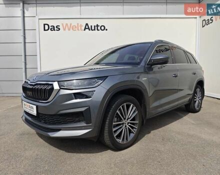 Серый Шкода Kodiaq, объемом двигателя 1.97 л и пробегом 50 тыс. км за 42036 $, фото 1 на Automoto.ua