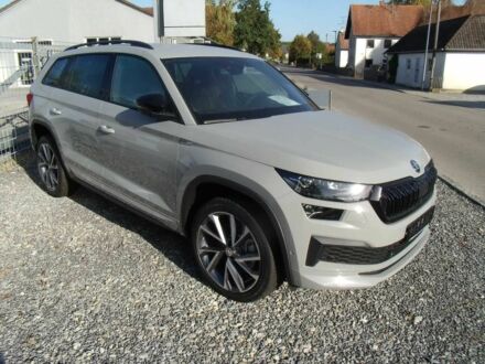Шкода Kodiaq 2023 у Сумах на Automoto.ua Сірий Шкода Kodiaq, об'ємом двигуна 2 л та пробігом 15 тис. км за 24500 $, фото 1 на Automoto.ua