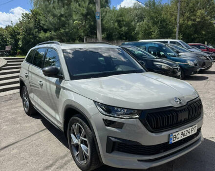 Сірий Шкода Kodiaq, об'ємом двигуна 1.97 л та пробігом 80 тис. км за 43000 $, фото 1 на Automoto.ua