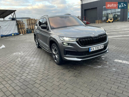 Шкода Kodiaq 2023 у Тернополі на Automoto.ua Сірий Шкода Kodiaq, об'ємом двигуна 1.97 л та пробігом 150 тис. км за 37000 $, фото 1 на Automoto.ua