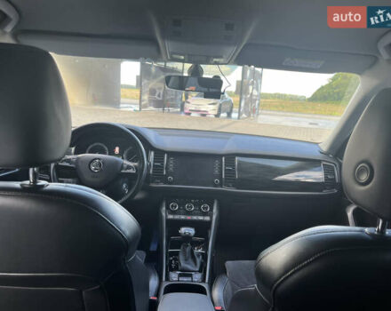 Синій Шкода Kodiaq, об'ємом двигуна 1.98 л та пробігом 181 тис. км за 23900 $, фото 7 на Automoto.ua