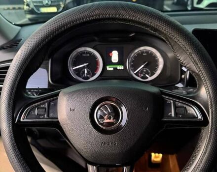 Шкода Kodiaq 2017 в Кривом Роге на Automoto.ua Синий Шкода Kodiaq, объемом двигателя 1.98 л и пробегом 142 тыс. км за 24500 $, фото 1 на Automoto.ua