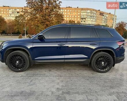 Шкода Kodiaq 2017 в Кривом Роге на Automoto.ua Синий Шкода Kodiaq, объемом двигателя 1.98 л и пробегом 142 тыс. км за 24500 $, фото 13 на Automoto.ua
