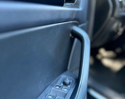 Синий Шкода Kodiaq, объемом двигателя 1.97 л и пробегом 290 тыс. км за 25000 $, фото 2 на Automoto.ua