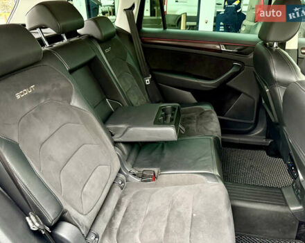 Синий Шкода Kodiaq, объемом двигателя 1.97 л и пробегом 105 тыс. км за 33999 $, фото 29 на Automoto.ua