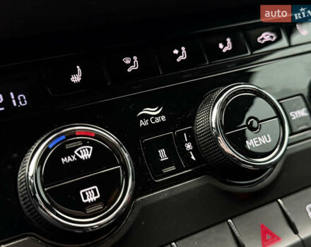 Синий Шкода Kodiaq, объемом двигателя 1.97 л и пробегом 105 тыс. км за 33999 $, фото 22 на Automoto.ua