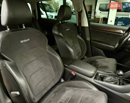 Синий Шкода Kodiaq, объемом двигателя 1.97 л и пробегом 105 тыс. км за 33999 $, фото 16 на Automoto.ua