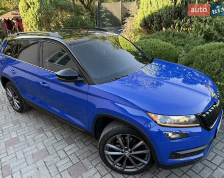 Синий Шкода Kodiaq, объемом двигателя 1.97 л и пробегом 231 тыс. км за 24950 $, фото 4 на Automoto.ua