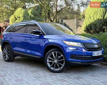Синий Шкода Kodiaq, объемом двигателя 1.97 л и пробегом 236 тыс. км за 23950 $, фото 5 на Automoto.ua
