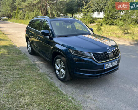 Синий Шкода Kodiaq, объемом двигателя 1.97 л и пробегом 159 тыс. км за 30500 $, фото 4 на Automoto.ua