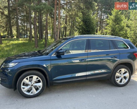 Синий Шкода Kodiaq, объемом двигателя 1.97 л и пробегом 159 тыс. км за 30500 $, фото 2 на Automoto.ua
