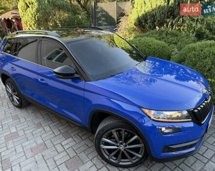 Синий Шкода Kodiaq, объемом двигателя 1.97 л и пробегом 236 тыс. км за 23950 $, фото 4 на Automoto.ua