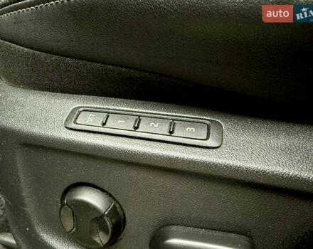 Синий Шкода Kodiaq, объемом двигателя 1.97 л и пробегом 105 тыс. км за 33999 $, фото 33 на Automoto.ua