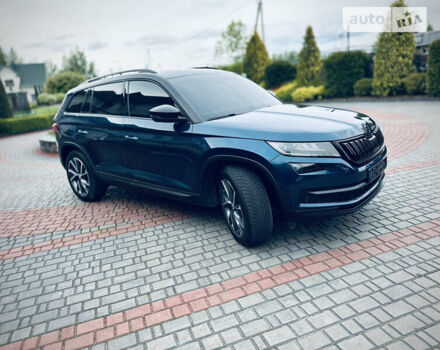 Синий Шкода Kodiaq, объемом двигателя 1.97 л и пробегом 233 тыс. км за 27490 $, фото 36 на Automoto.ua