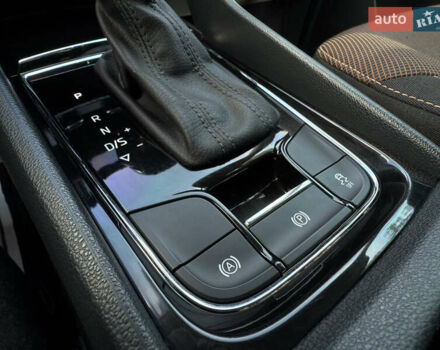 Синий Шкода Kodiaq, объемом двигателя 1.97 л и пробегом 236 тыс. км за 23950 $, фото 51 на Automoto.ua