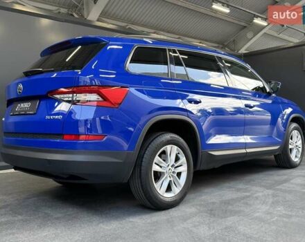 Шкода Kodiaq 2018 у Києві на Automoto.ua Синій Шкода Kodiaq, об'ємом двигуна 2 л та пробігом 200 тис. км за 23700 $, фото 20 на Automoto.ua