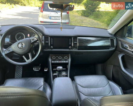 Синий Шкода Kodiaq, объемом двигателя 1.97 л и пробегом 159 тыс. км за 30500 $, фото 21 на Automoto.ua