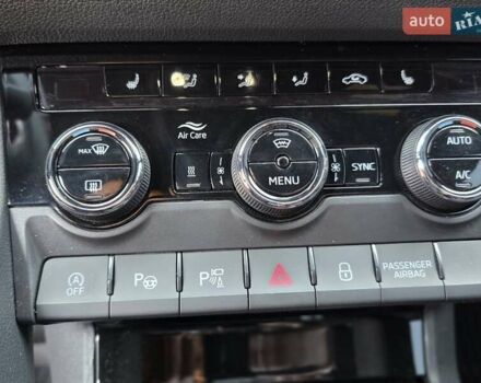Синий Шкода Kodiaq, объемом двигателя 1.97 л и пробегом 76 тыс. км за 40000 $, фото 29 на Automoto.ua