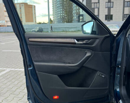 Синій Шкода Kodiaq, об'ємом двигуна 1.97 л та пробігом 244 тис. км за 26800 $, фото 7 на Automoto.ua