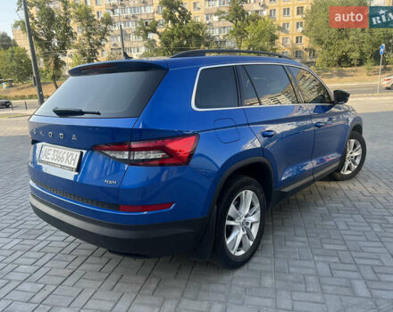 Синий Шкода Kodiaq, объемом двигателя 1.98 л и пробегом 238 тыс. км за 18500 $, фото 4 на Automoto.ua