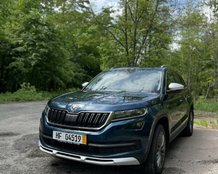 Шкода Kodiaq 2019 в Киеве на Automoto.ua Синий Шкода Kodiaq, объемом двигателя 1.97 л и пробегом 240 тыс. км за 28000 $, фото 3 на Automoto.ua