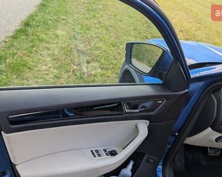 Синий Шкода Kodiaq, объемом двигателя 1.98 л и пробегом 88 тыс. км за 30300 $, фото 2 на Automoto.ua