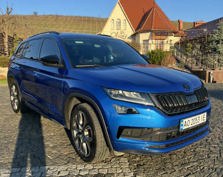 Синий Шкода Kodiaq, объемом двигателя 1.97 л и пробегом 105 тыс. км за 37500 $, фото 2 на Automoto.ua