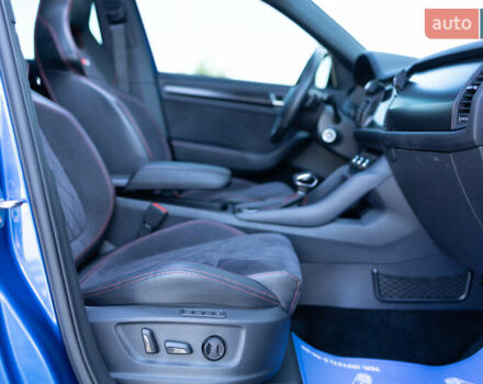 Синий Шкода Kodiaq, объемом двигателя 1.97 л и пробегом 121 тыс. км за 37500 $, фото 83 на Automoto.ua