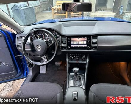 Синий Шкода Kodiaq, объемом двигателя 2 л и пробегом 232 тыс. км за 18000 $, фото 5 на Automoto.ua