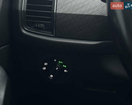 Синій Шкода Kodiaq, об'ємом двигуна 1.97 л та пробігом 225 тис. км за 28999 $, фото 35 на Automoto.ua
