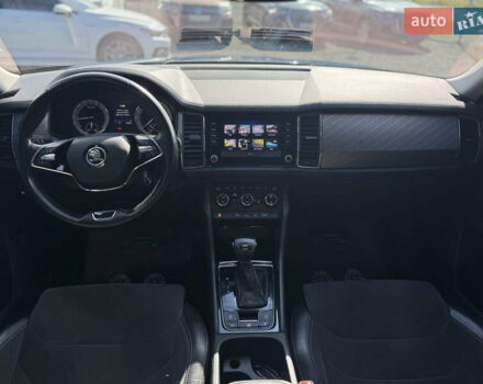 Синий Шкода Kodiaq, объемом двигателя 2 л и пробегом 225 тыс. км за 29500 $, фото 33 на Automoto.ua