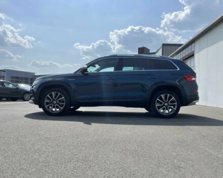 Синий Шкода Kodiaq, объемом двигателя 2 л и пробегом 27 тыс. км за 20000 $, фото 2 на Automoto.ua