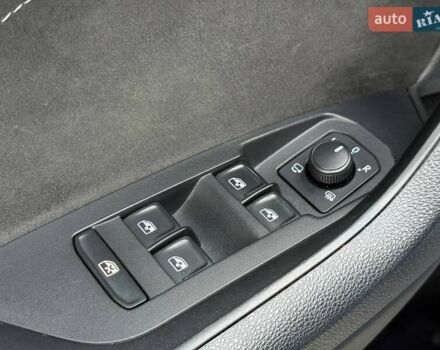 Синий Шкода Kodiaq, объемом двигателя 1.97 л и пробегом 47 тыс. км за 39500 $, фото 33 на Automoto.ua