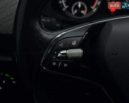 Синій Шкода Kodiaq, об'ємом двигуна 1.97 л та пробігом 225 тис. км за 28999 $, фото 38 на Automoto.ua