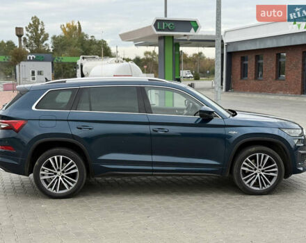 Синий Шкода Kodiaq, объемом двигателя 1.97 л и пробегом 199 тыс. км за 32900 $, фото 4 на Automoto.ua