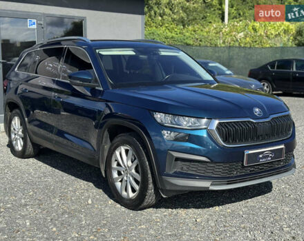 Синий Шкода Kodiaq, объемом двигателя 2 л и пробегом 225 тыс. км за 29500 $, фото 2 на Automoto.ua