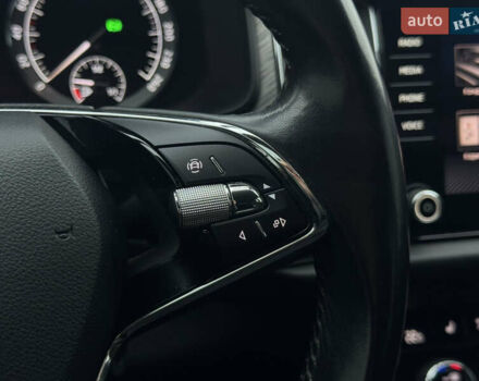 Синій Шкода Kodiaq, об'ємом двигуна 1.97 л та пробігом 225 тис. км за 28999 $, фото 43 на Automoto.ua