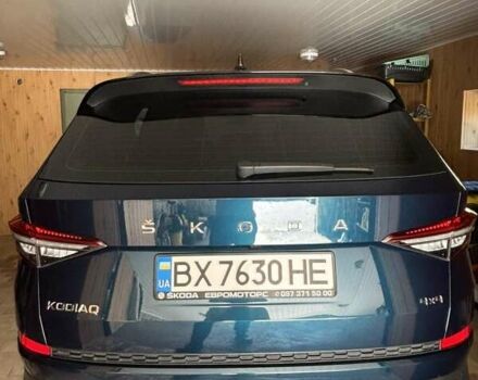 Шкода Kodiaq 2022 в Хмельницком на Automoto.ua Синий Шкода Kodiaq, объемом двигателя 1.97 л и пробегом 44 тыс. км за 42000 $, фото 1 на Automoto.ua